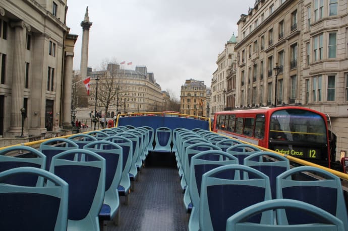 Ξενάγηση με κόκκινα λεωφορεία στο Λονδίνο